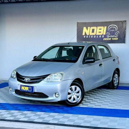 TOYOTA ETIOS 1.3 16V FLEX 4P MANUAL TOYOTA ETIOS 1.3 16V FLEX 4P MANUAL
